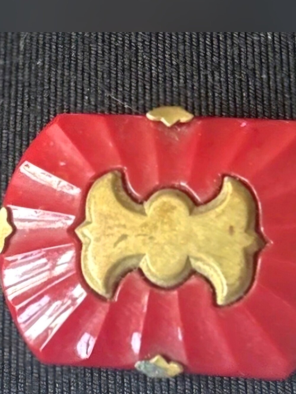 Vtg. Goldtone W/Cranberry Stone Brooch Rare
